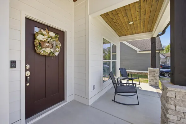 $580,000 | 8921 Silver Maple Drive, Ooltewah, TN 37363