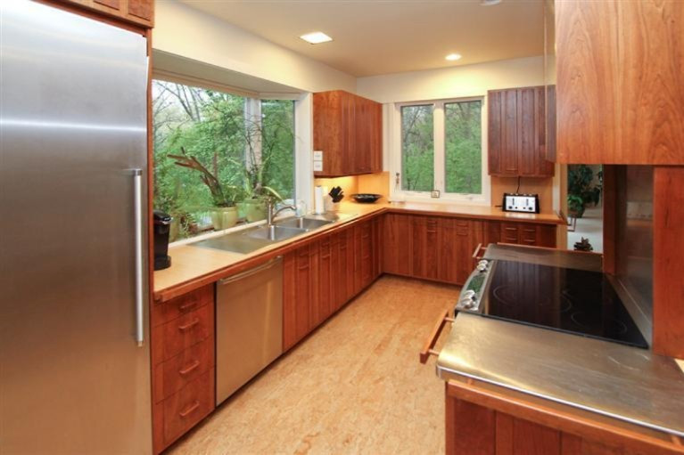 1130 Short Road Kalamazoo, MI 49008 - Photo 5 of 24 Additional Photo