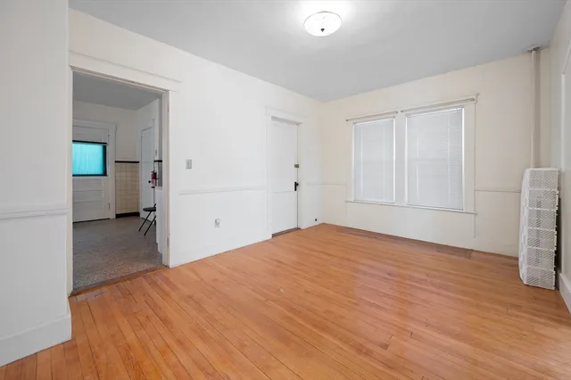 $2,400 | 64 West Street, Unit 2, Leominster, MA 01453