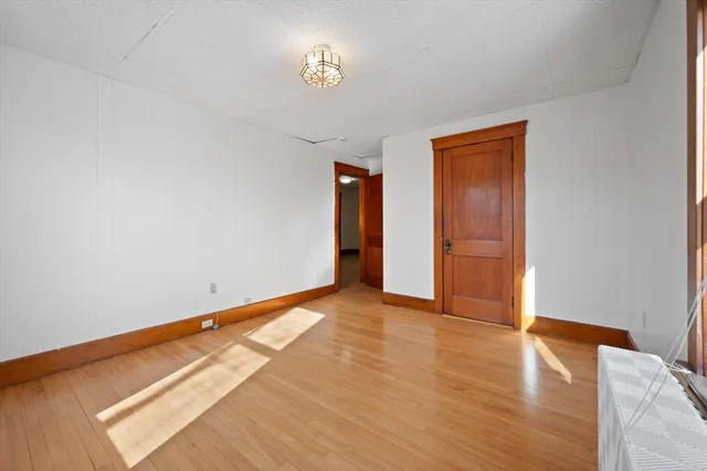 $2,400 | 64 West Street, Unit 2, Leominster, MA 01453