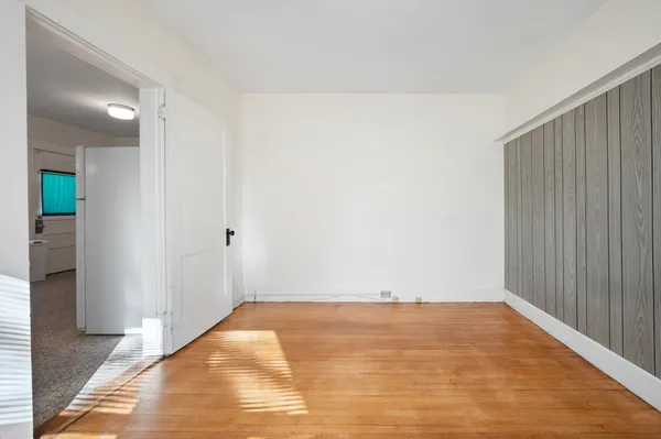 a view of empty room