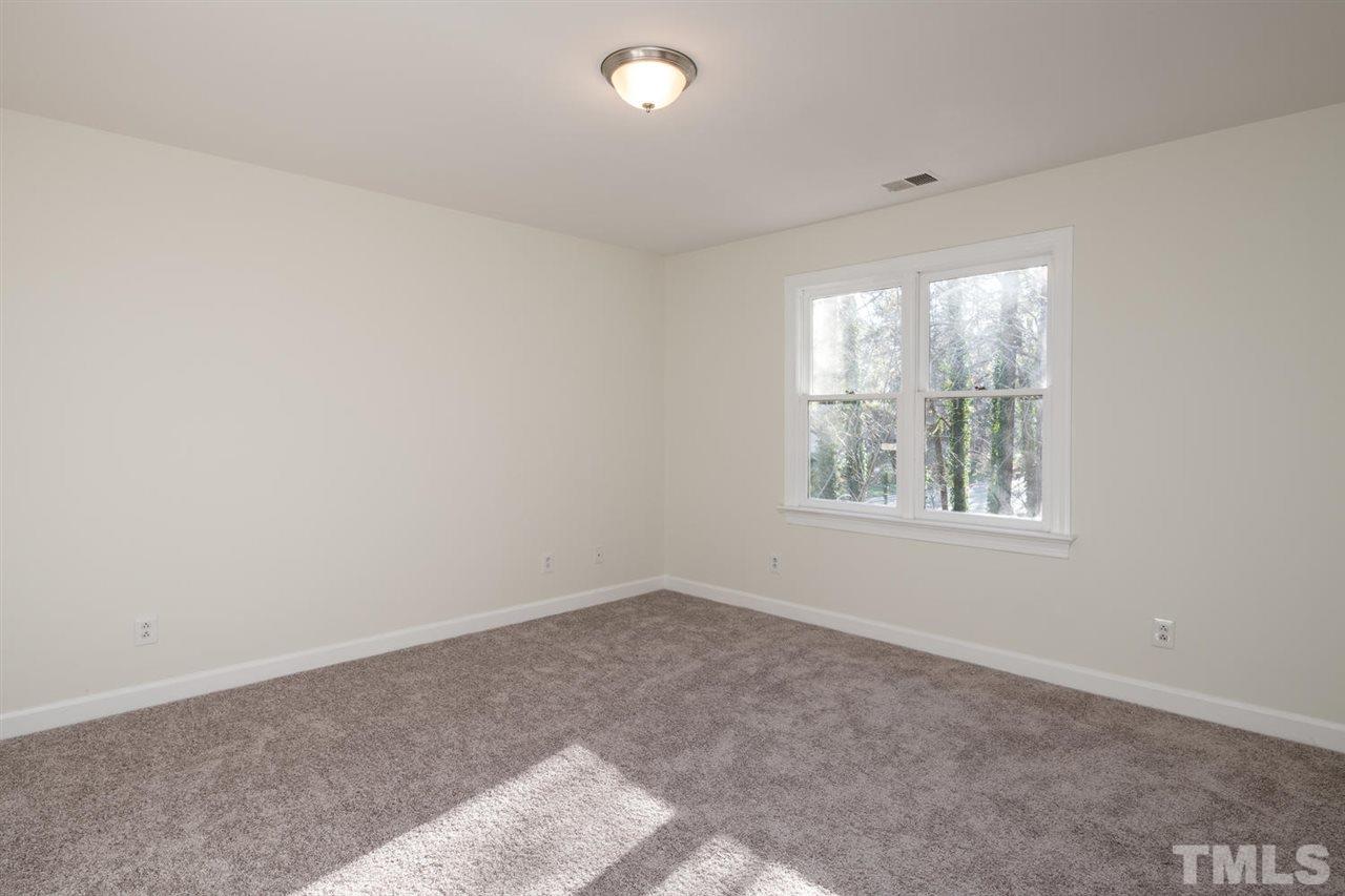 7903 Footman Way Raleigh, NC 27615 - Photo 10 of 18