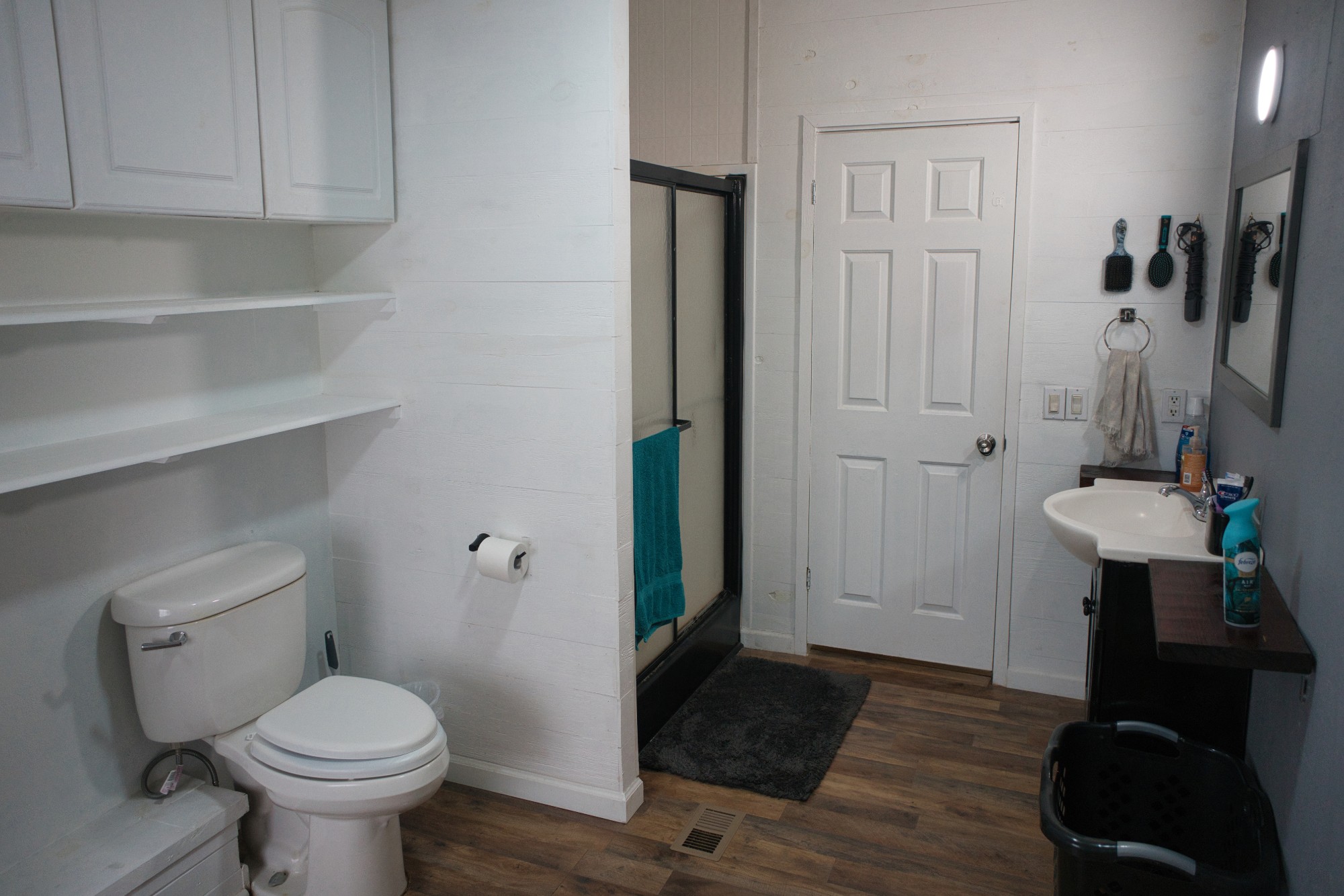 3079 Trace Creek Road White Bluff, TN 37187 - Photo 22 of 35 a bathroom with a toilet and a sink