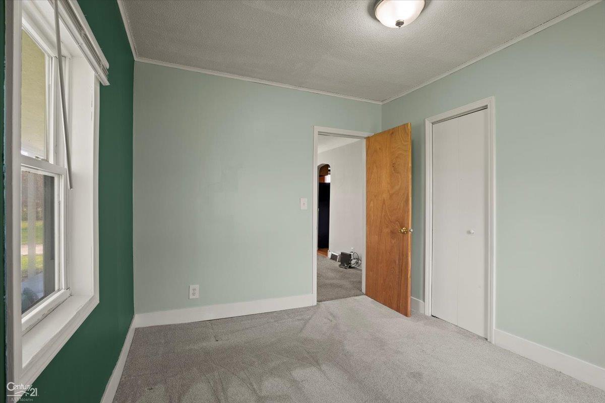 3063 O'Leary Road Flint, MI 48504 - Photo 21 of 33