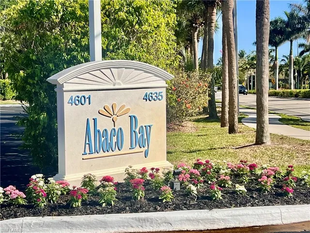 $1,450 | 4601 Bayshore Drive, Unit A1, Naples, FL 34112