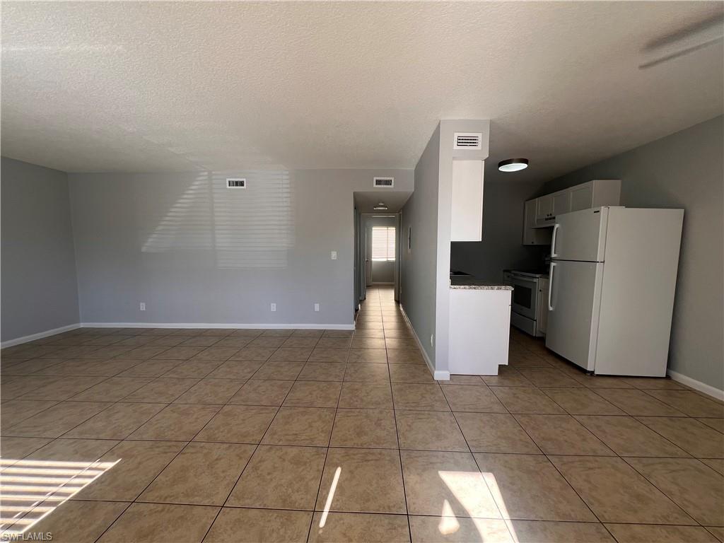 4601 Bayshore Drive, Unit A1 Naples, FL 34112 - Photo 4 of 13