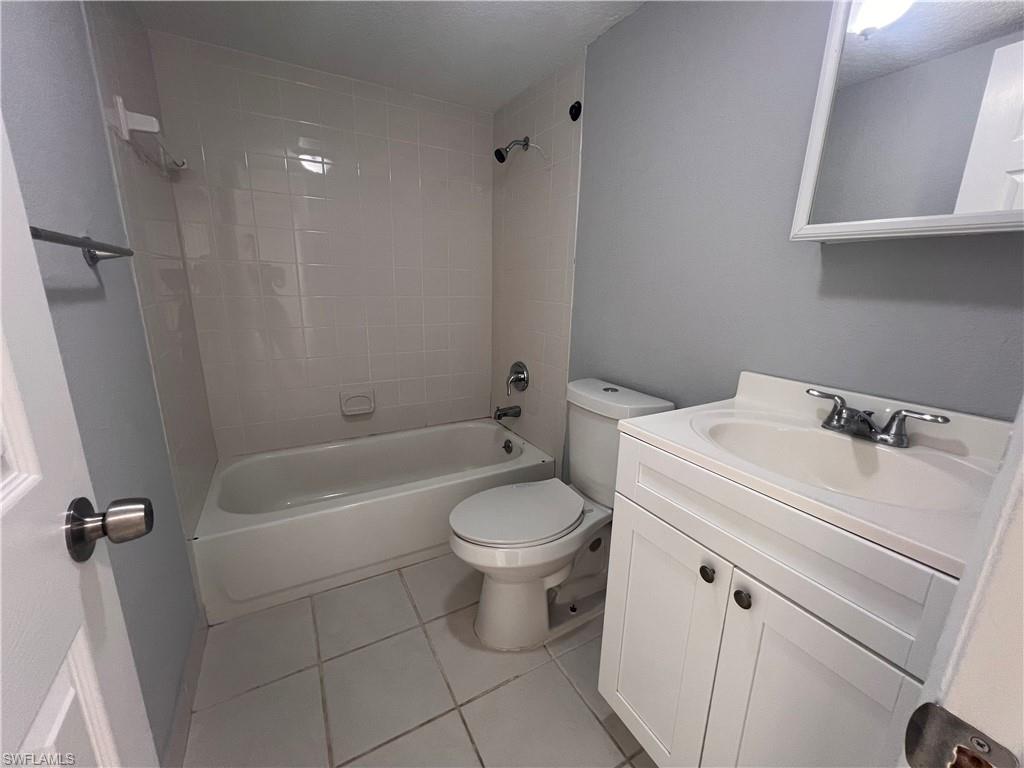 4601 Bayshore Drive, Unit A1 Naples, FL 34112 - Photo 7 of 13