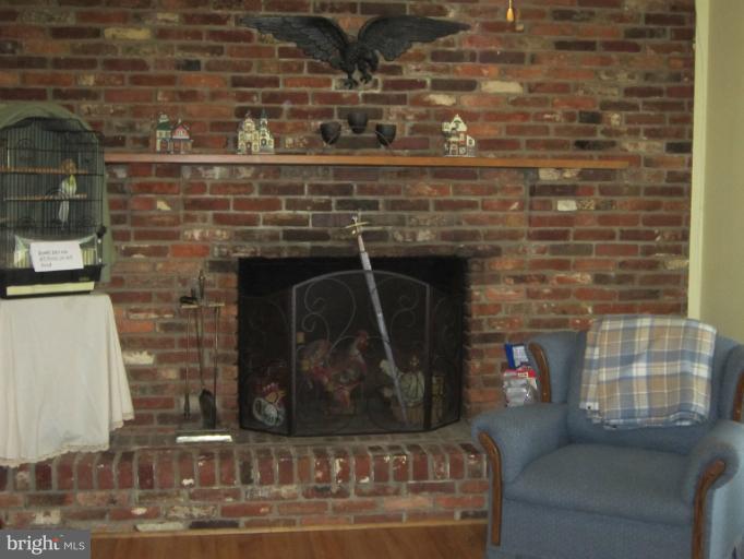 5726 Stephen Reid Road Huntingtown, MD 20639 - Photo 8 of 22 Family Room