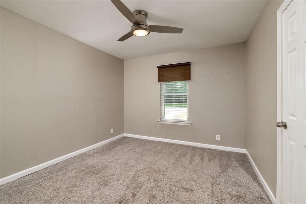 702 Commerce Street Euless, TX 76040 - Photo 27 of 36