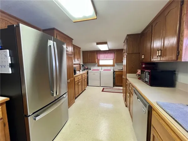 $240,000 | 403 8th Street, Rushville, MO 64484