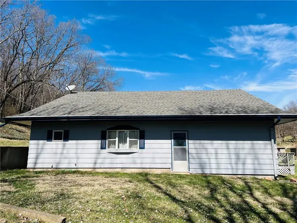 $240,000 | 403 8th Street, Rushville, MO 64484