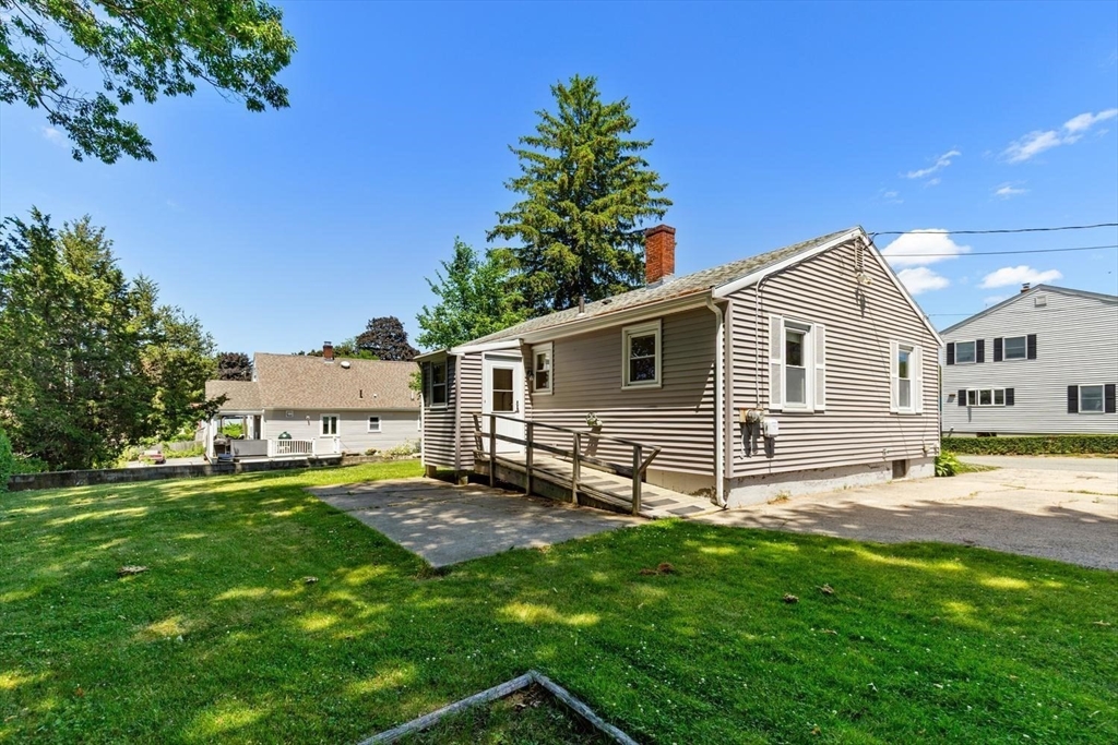 26 Linden Road Gloucester, MA 01930 - Photo 27 of 30