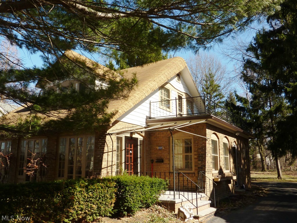997 Roanoke Road Cleveland Heights, OH 44121 - Photo 24 of 25