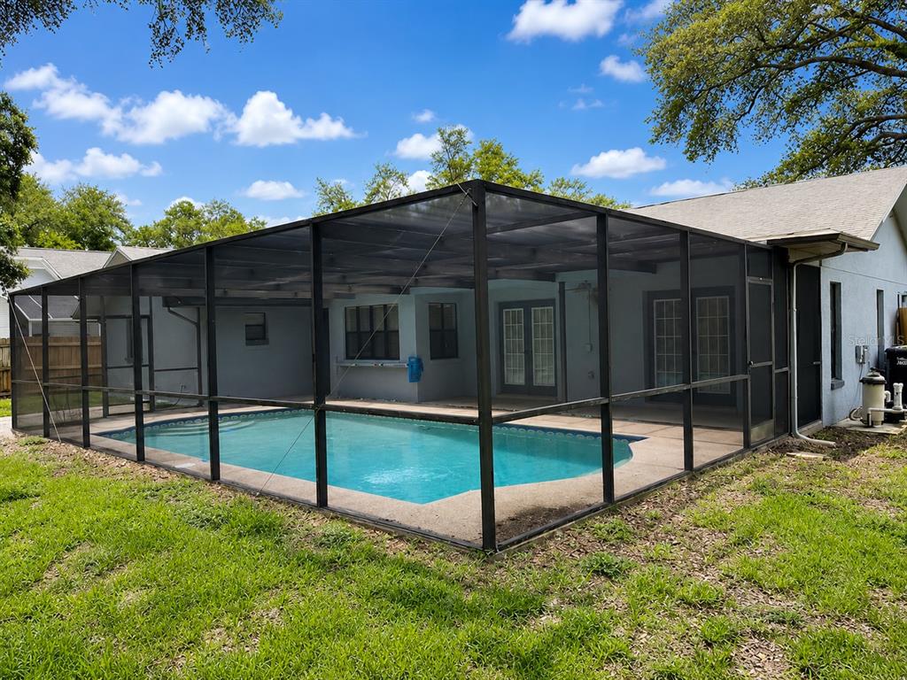 2013 Kamensky Road Clearwater, FL 33763 - Photo 22 of 27