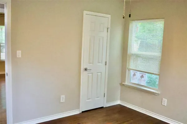 $2,000 | 5036 Gilbert Drive, Fort Worth, TX 76116