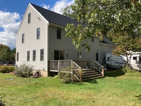 7 Deer Run Road Halifax, MA 02338 - Photo 4 of 27