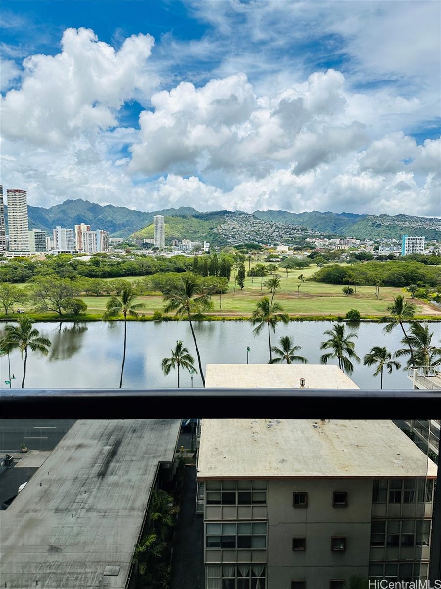 444 Nāhua St Unit 1010