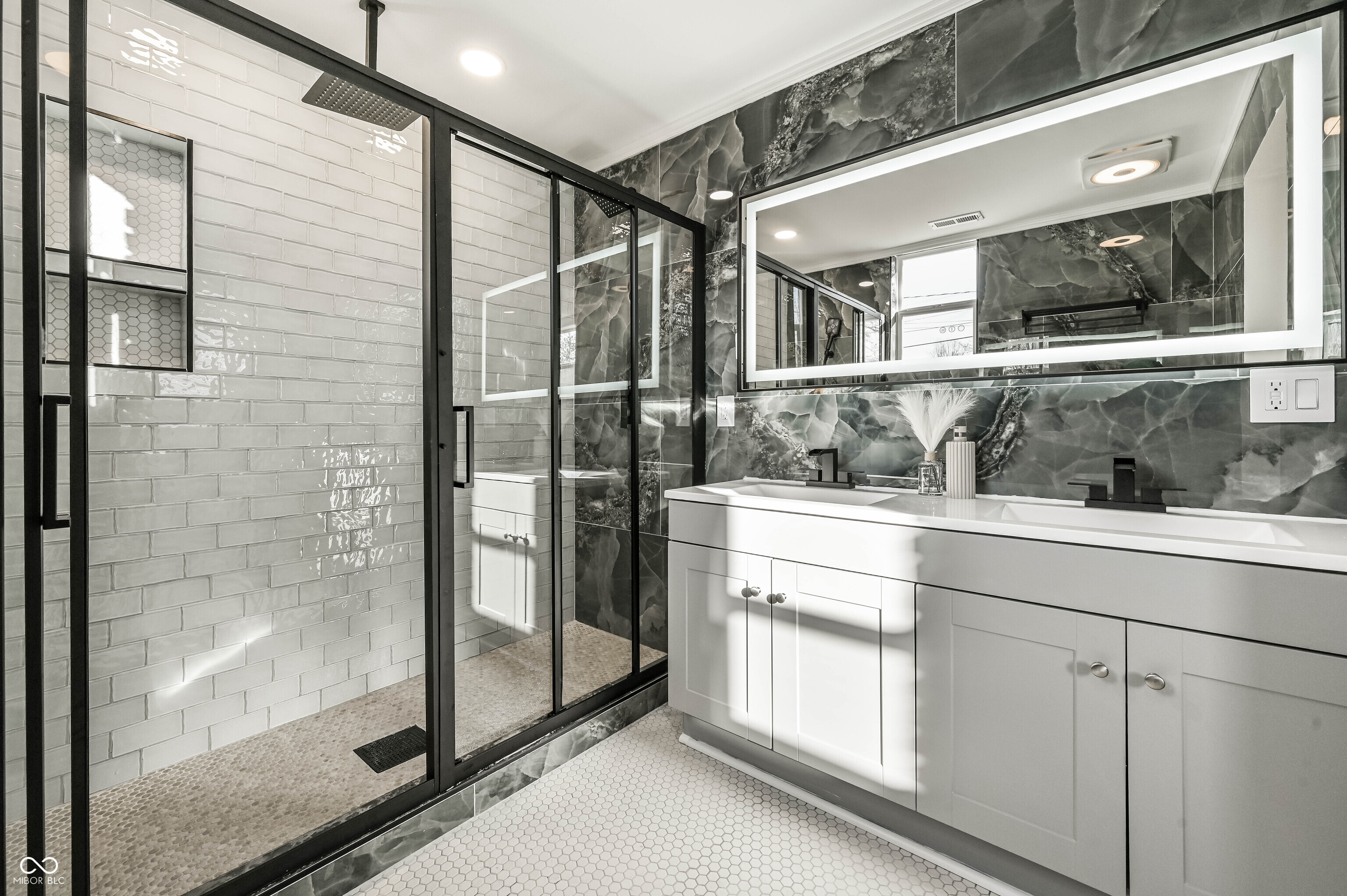 441 Ash Drive Carmel, IN 46032 - Photo 16 of 35