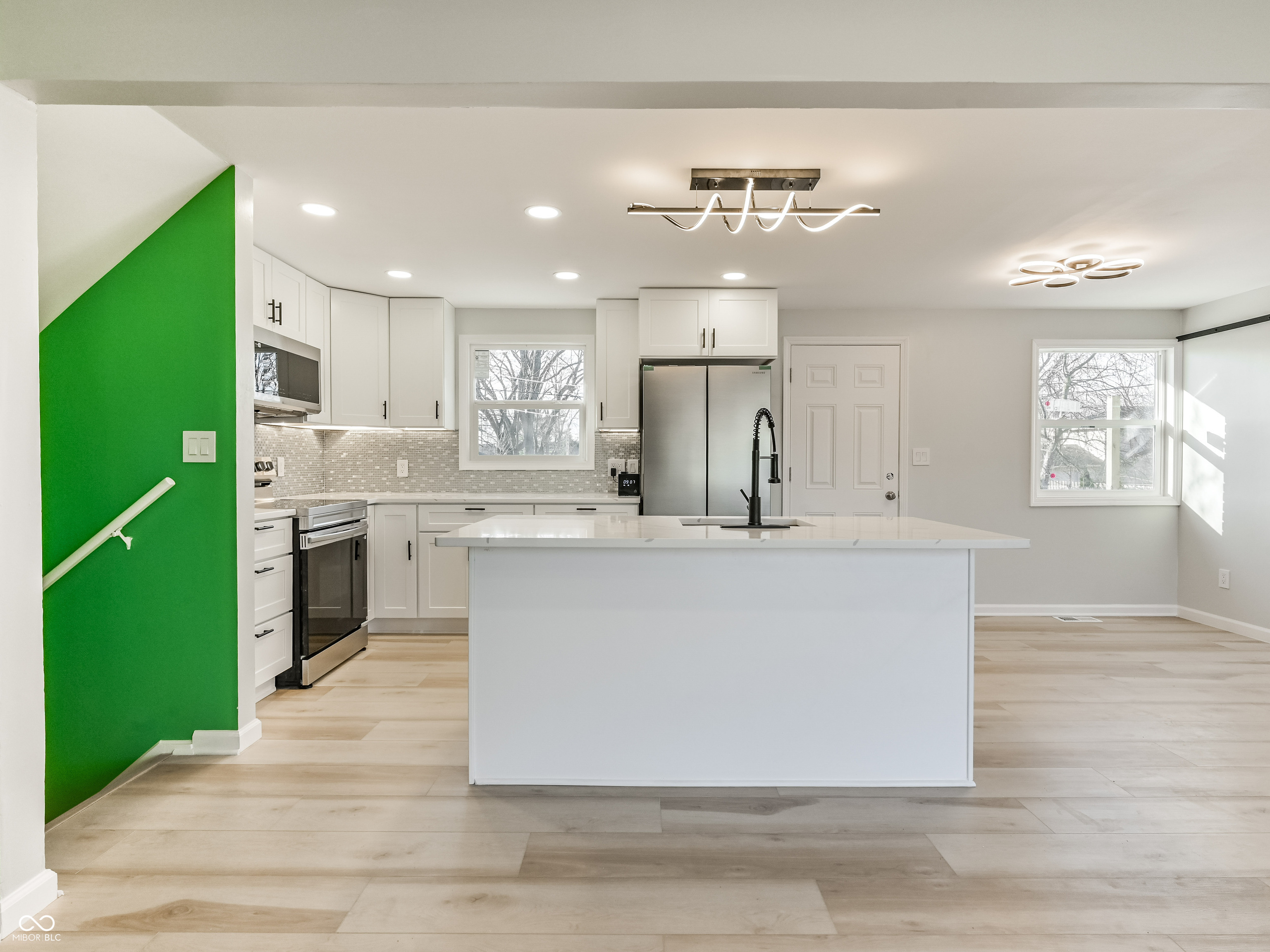 441 Ash Drive Carmel, IN 46032 - Photo 6 of 35