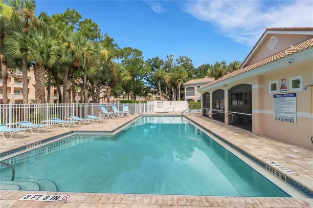 $285,000 | 1096 Woodshire Lane, Unit C202, Naples, FL 34105