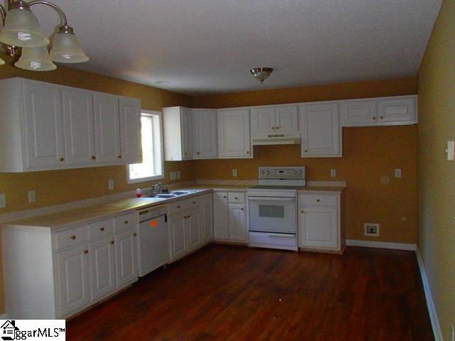 507 Syracuse Road Easley, SC 29642 - Photo 4 of 14