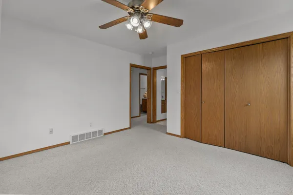 $378,800 | 2412 Lupine Court, Menasha, WI 54952