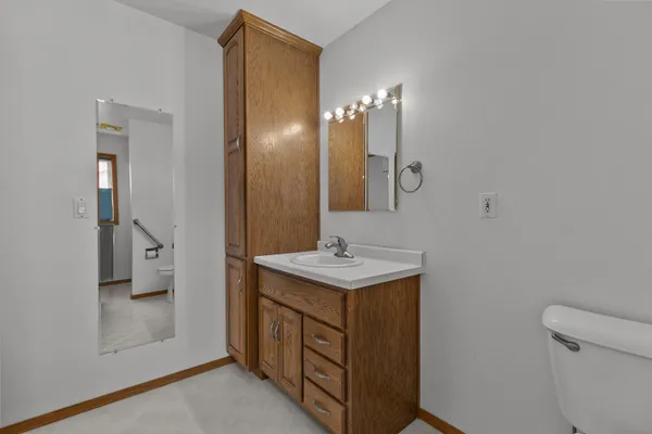 $378,800 | 2412 Lupine Court, Menasha, WI 54952