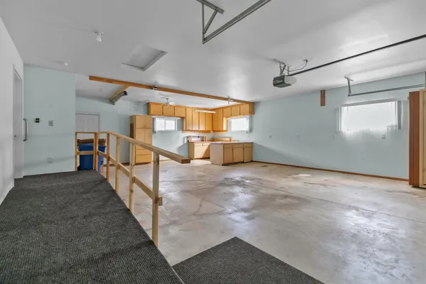 $378,800 | 2412 Lupine Court, Menasha, WI 54952