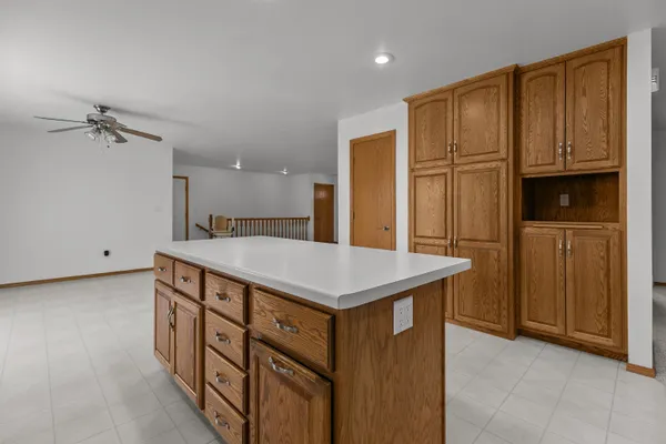 $378,800 | 2412 Lupine Court, Menasha, WI 54952