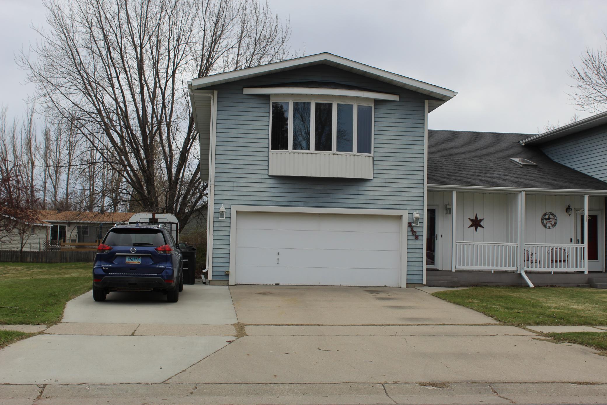 2108 28th Avenue South Fargo, ND 58103 - Photo 1 of 40