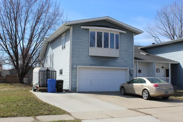 $269,900 | 2108 28th Avenue South, Fargo, ND 58103