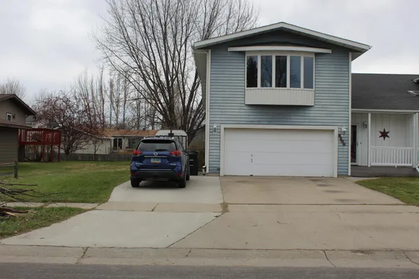 $259,900 | 2108 28th Avenue South, Fargo, ND 58103