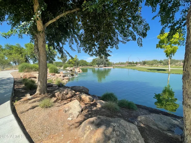 $2,200 | 5655 West Admiral Way, Florence, AZ 85132