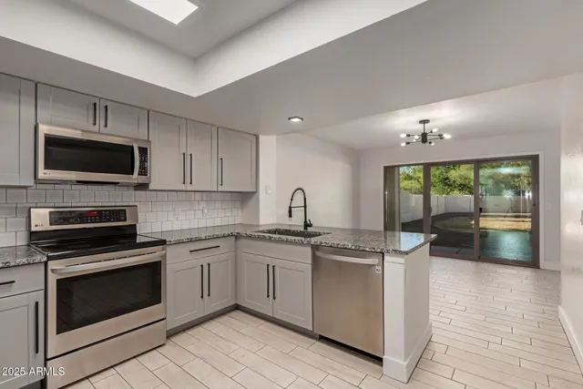 a view of a entryway door of the house