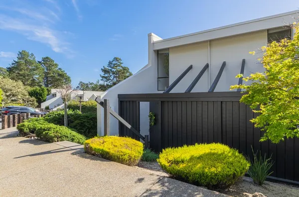 $975,000 | 3600 High Meadow Drive, Unit 23, Carmel, CA 93923
