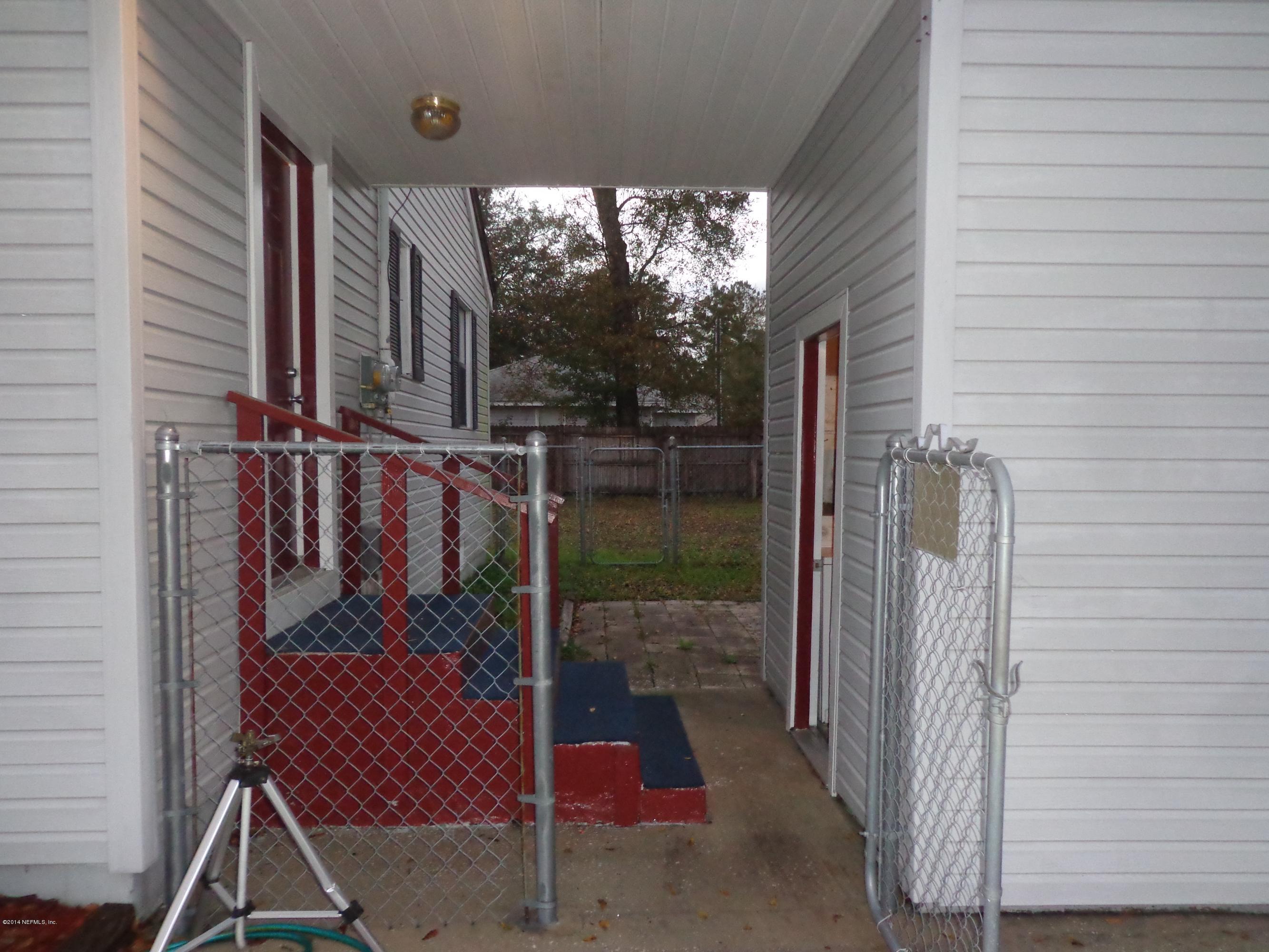 1423 Ron Road Jacksonville, FL 32210 - Photo 14 of 19 DSC01267