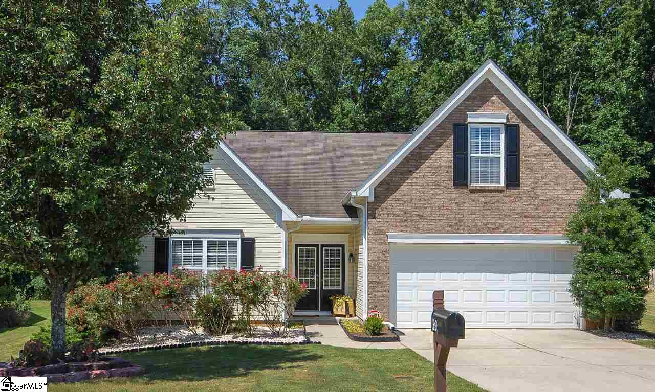 39 Farmbrook Way Simpsonville, SC 29681 - Photo 1 of 34 Gallery Image 1