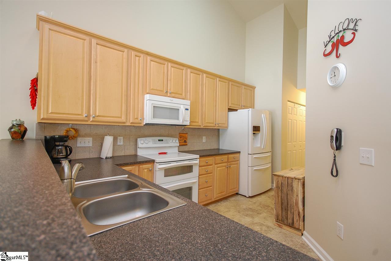 39 Farmbrook Way Simpsonville, SC 29681 - Photo 12 of 34 Gallery Image 12