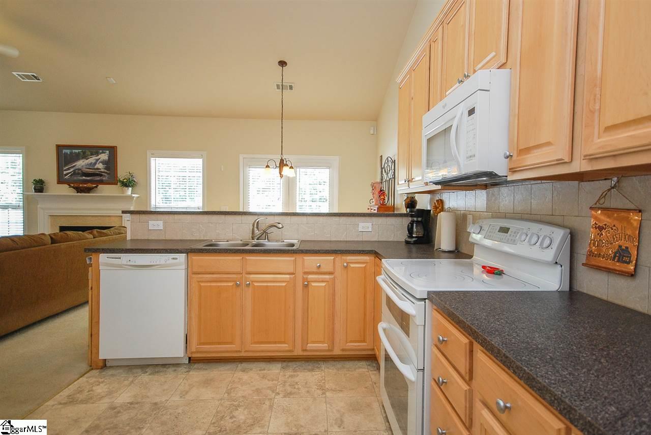 39 Farmbrook Way Simpsonville, SC 29681 - Photo 14 of 34 Gallery Image 14