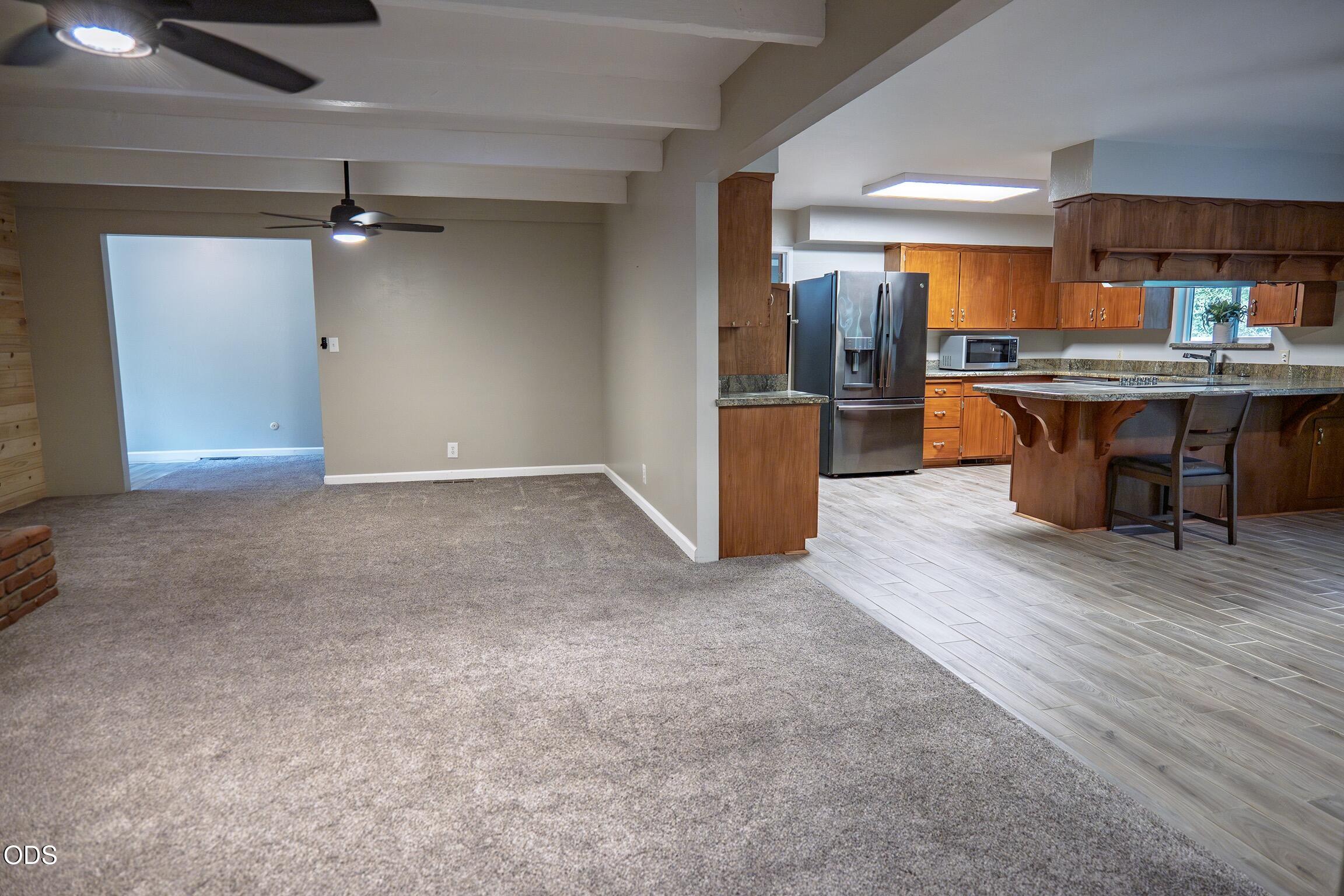 2750 Granite Hill Road Grants Pass, OR 97526 - Photo 12 of 47