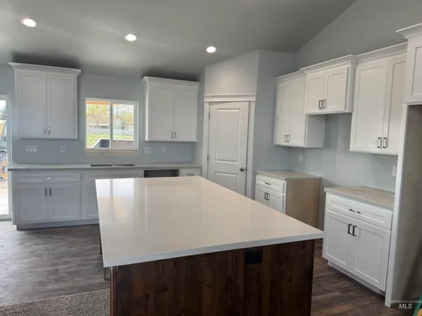 $380,000 | 1505 Tverdy Lane, Buhl, ID 83316