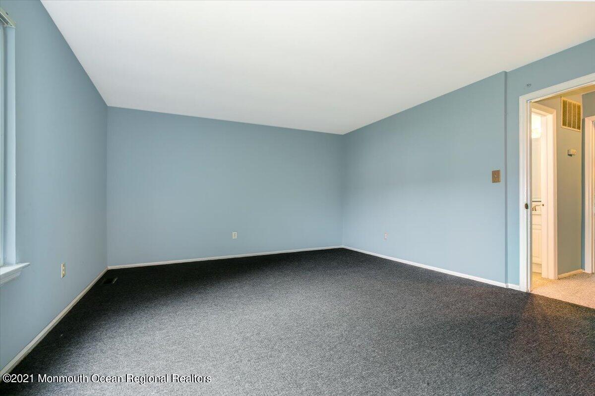 109 Creek Road Brick, NJ 08724 - Photo 11 of 18 Master bedroom