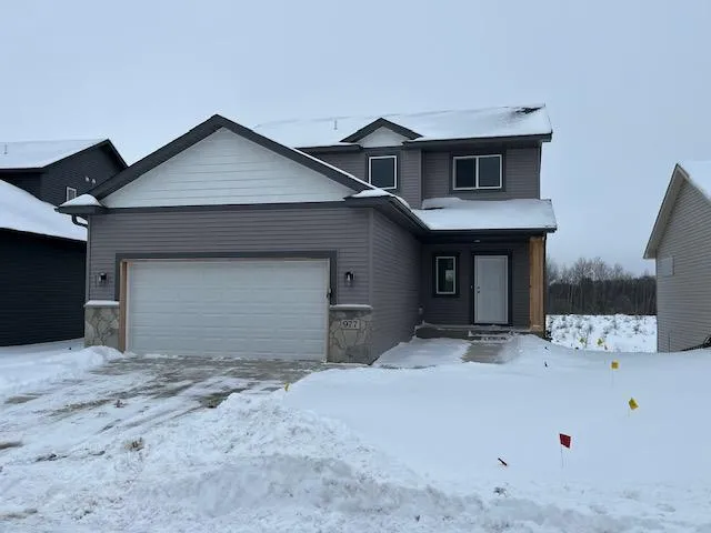 $410,000 | 977 45th Avenue Northeast, St. Cloud, MN 56304