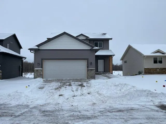 $410,000 | 977 45th Avenue Northeast, St. Cloud, MN 56304