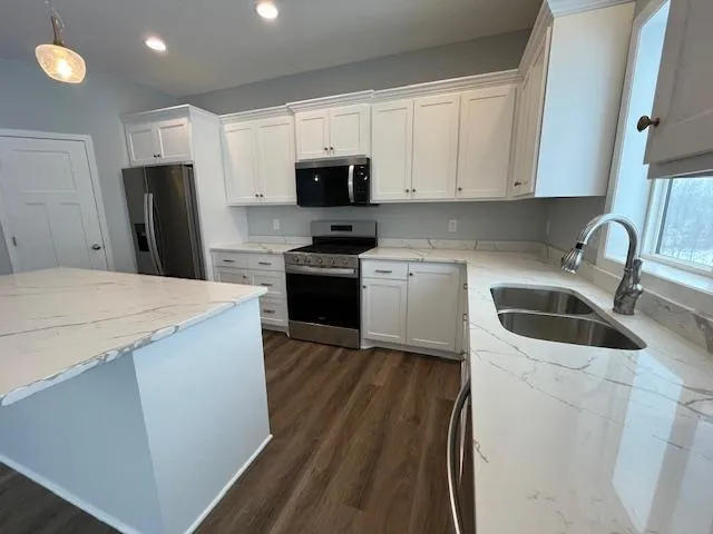 $410,000 | 977 45th Avenue Northeast, St. Cloud, MN 56304