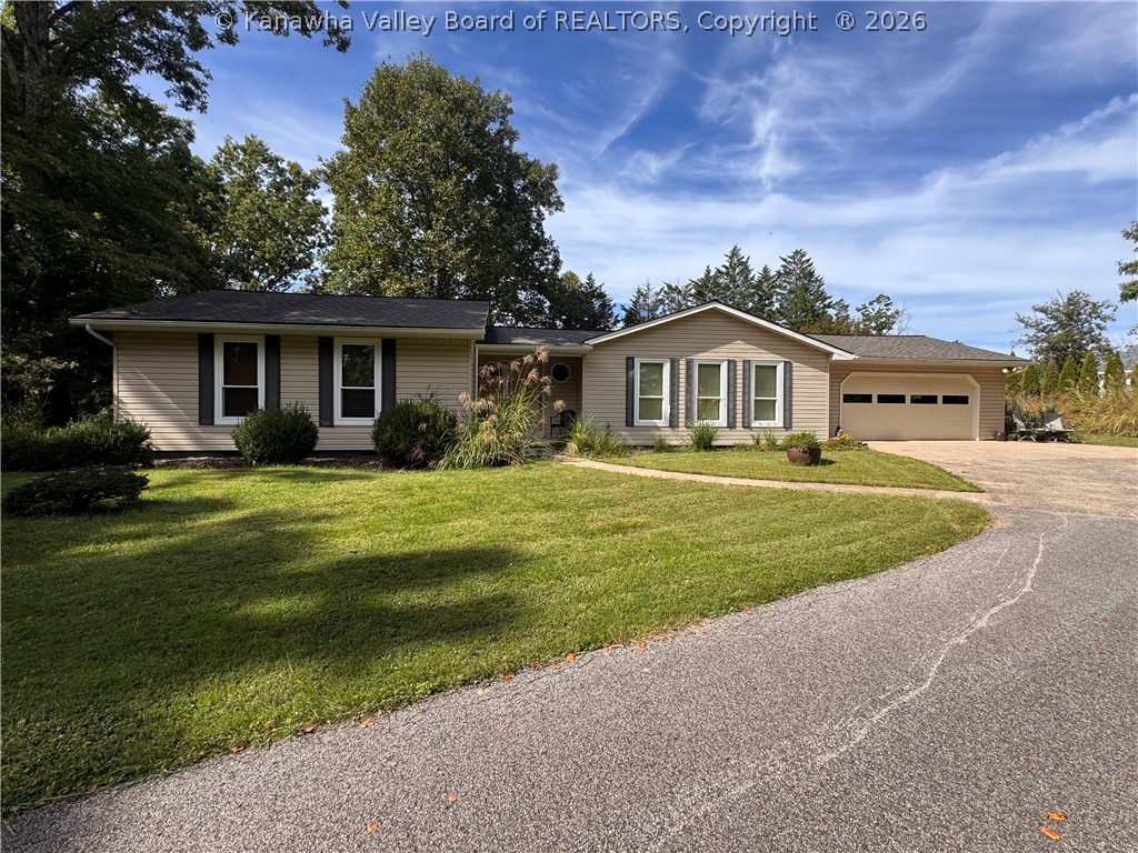 1709 Crestwood Road Charleston, WV 25302 - Photo 4 of 42 Gallery Image 4