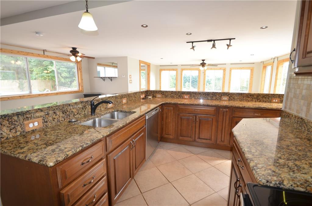 141 Youkers Road Butler, PA 16001 - Photo 5 of 25 Gourmet's delight in this kitchen with granite tops & lots of task lighting