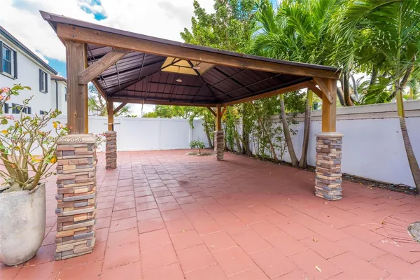 $865,000 | 3440 West 100th Terrace, Hialeah, FL 33018