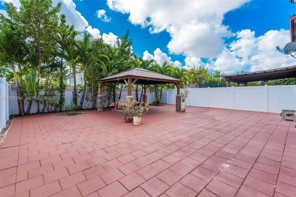 $865,000 | 3440 West 100th Terrace, Hialeah, FL 33018