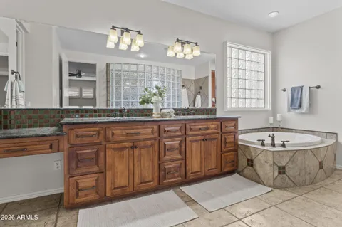 $1,639,500 | 3449 East Lions Street, Phoenix, AZ 85018